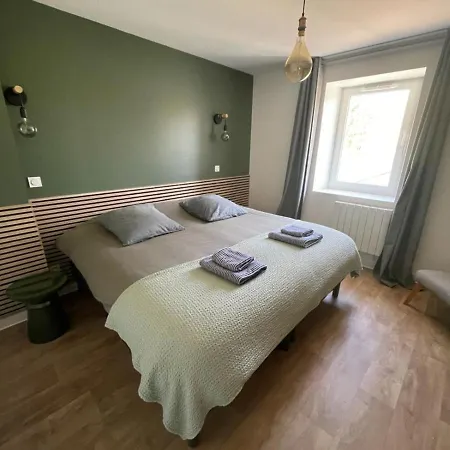 Du Douet De Moulagny