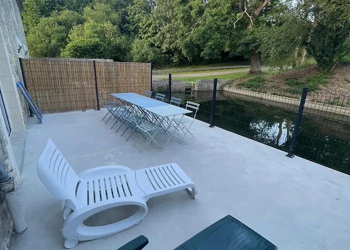 Du Douet De Moulagny Holiday home Mosles